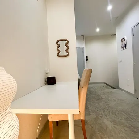 Onnyx Apartment *